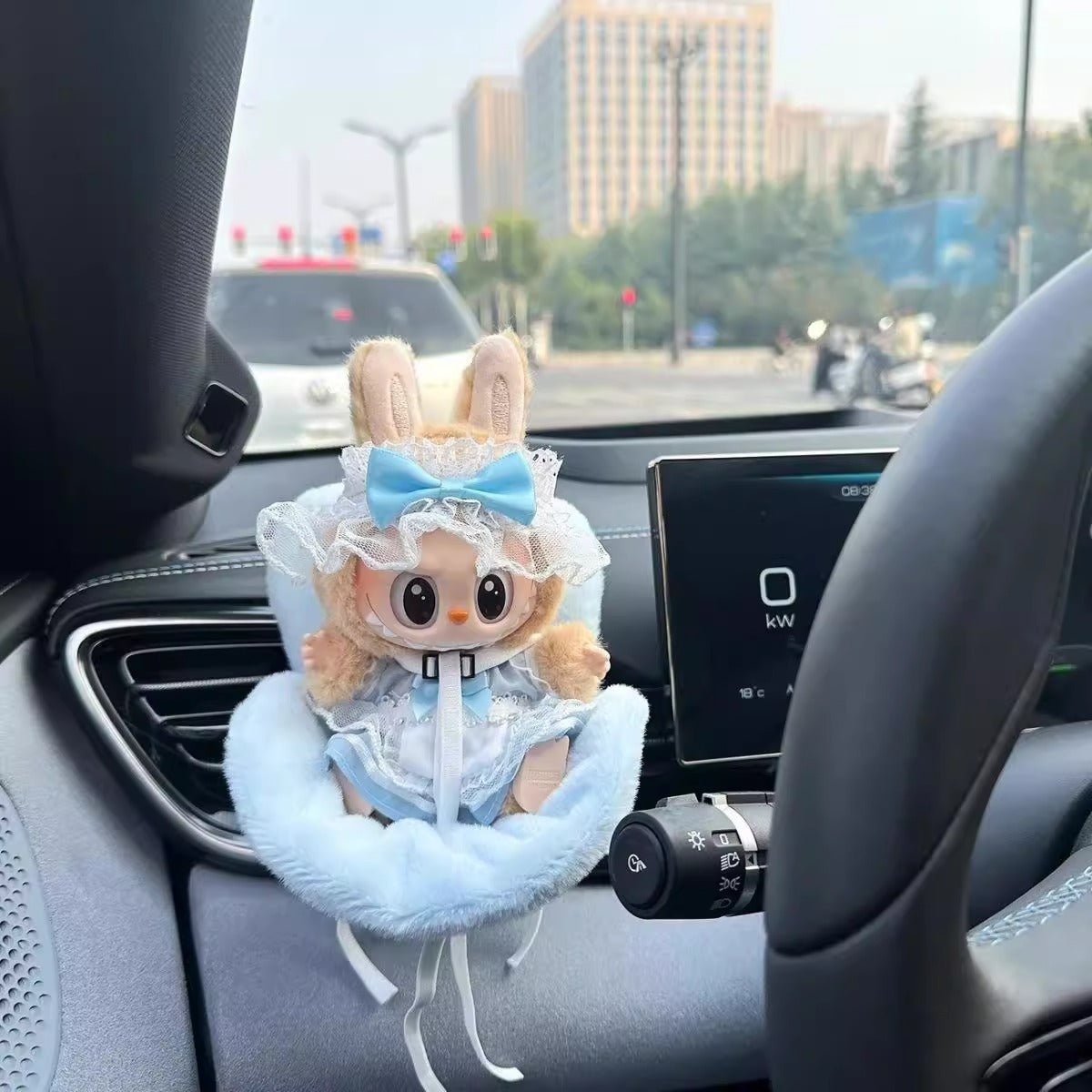 Labubu Car Companion Seat – Kawaii Plush Chair for Your Ride - MuffuLabSYD086